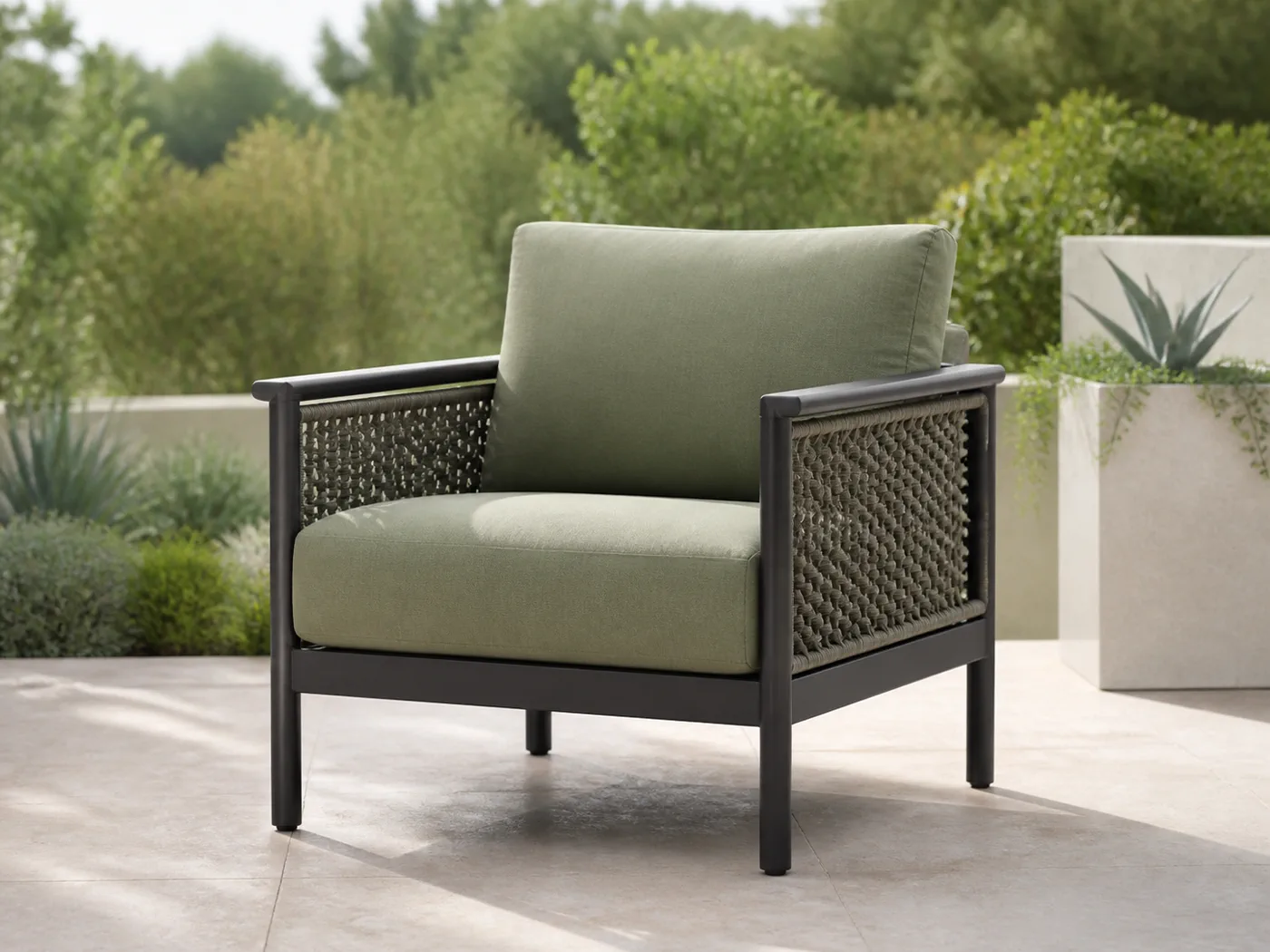 Cove Outdoor Chair