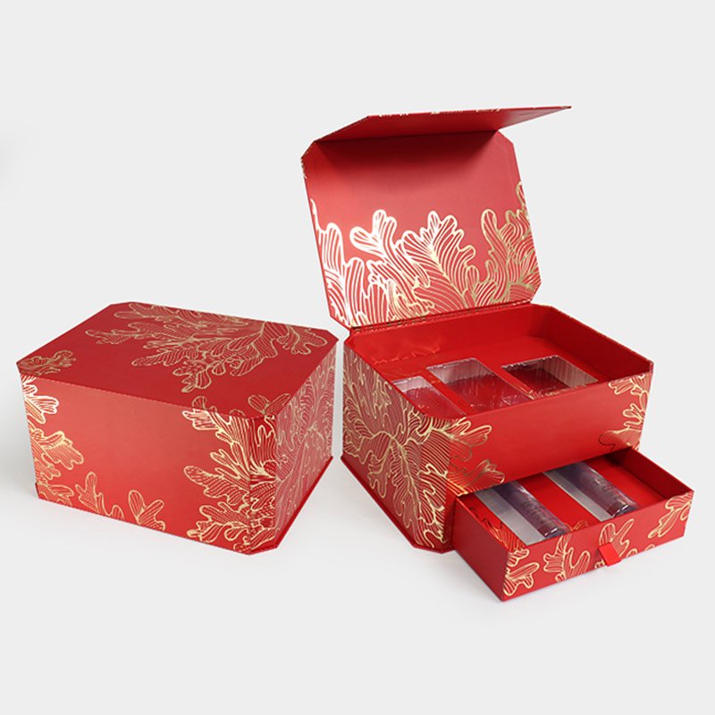 Sliding drawer gift box