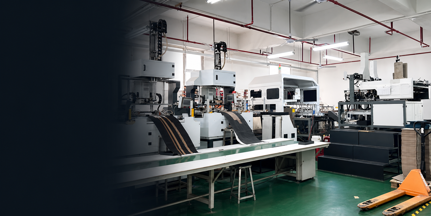 Neutral supplier production-floor reference for custom packaging
