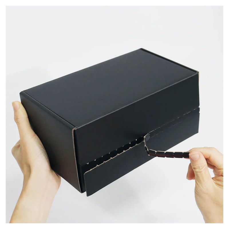 Corrugated packaging · Ref 131