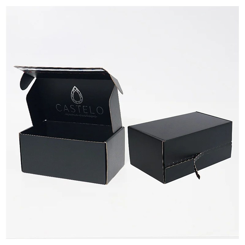 Clothing packaging box · Ref 195
